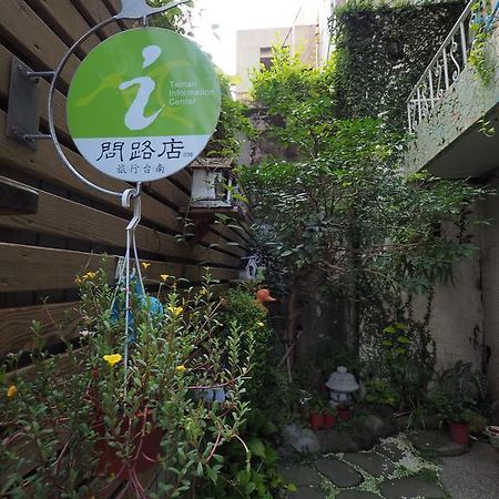 Turret Houses Apartment Tainan Exterior photo